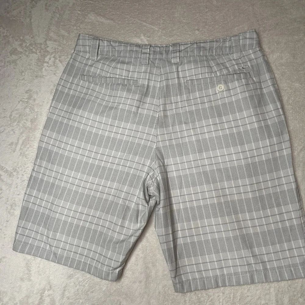 O'Neill Shorts Men's 34 Chino White Plaid‎ Mid Rise Outdoor Casual Flat Front